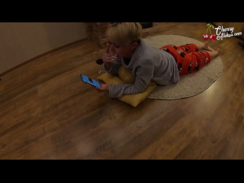 ❤️ Gekke blonde sûgje Enorme lul dy't derop sûgje en stuiterje - Anale seks ❤️❌ Fuckfideo op fy.fulldesisex.ru ﹏